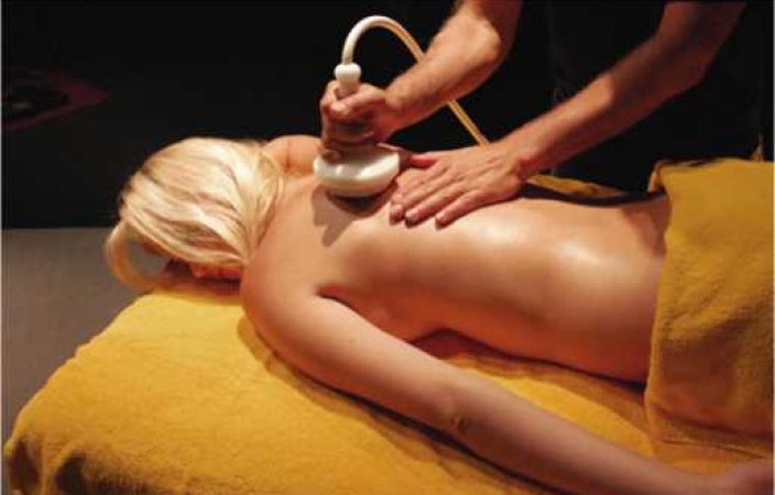 Kräuterstempel-Massage